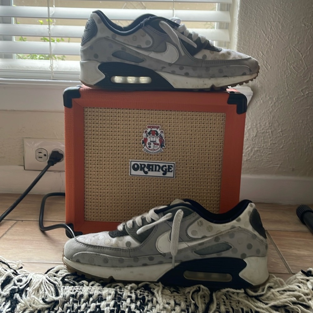 Nike Air Max 90 NRG “Venn Diagram - Grey Fog Polka”. Mens 10.5